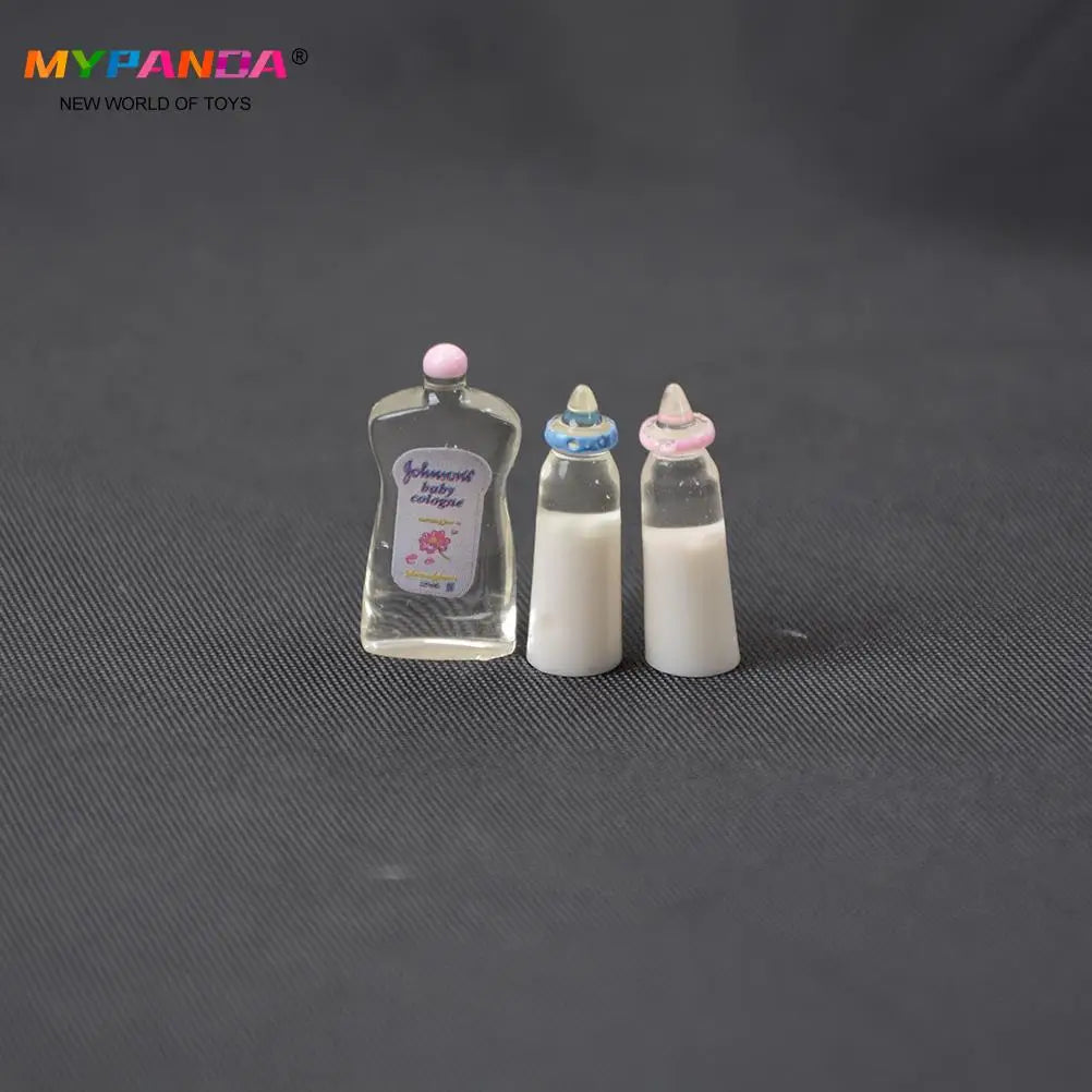 1set 1:12 Dolls House Miniature Baby Bottles Shampoo Bibs Set