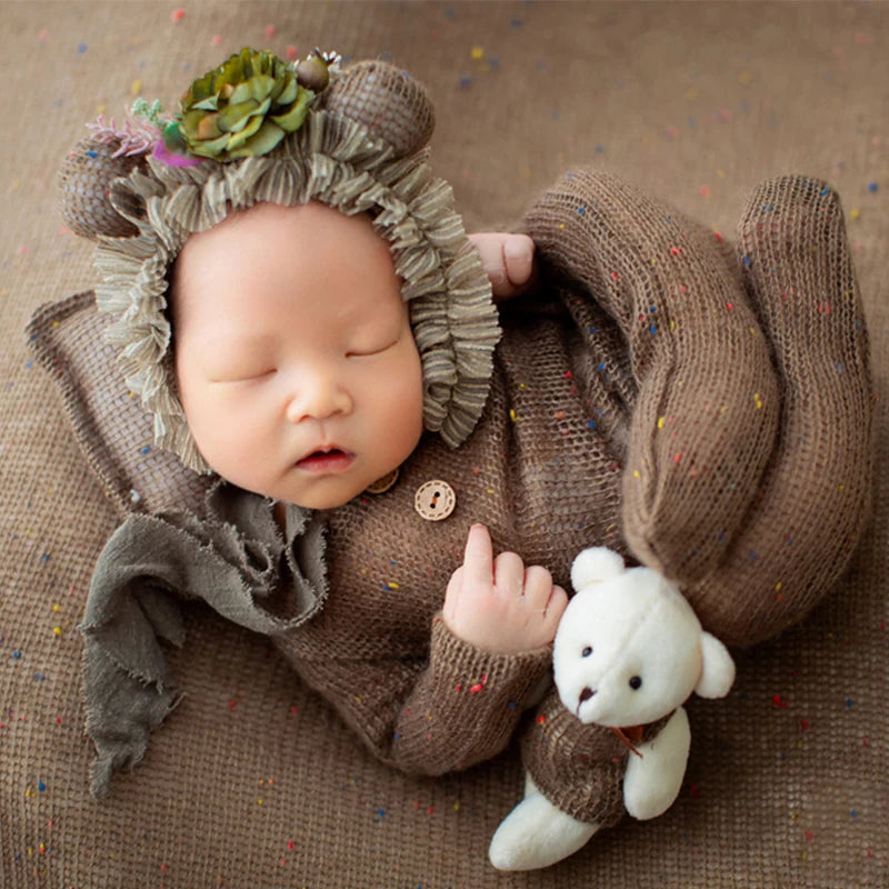 4pcs/set Baby Flower Hat Jumpsuit Romper Pillow Bear Doll Photo Props