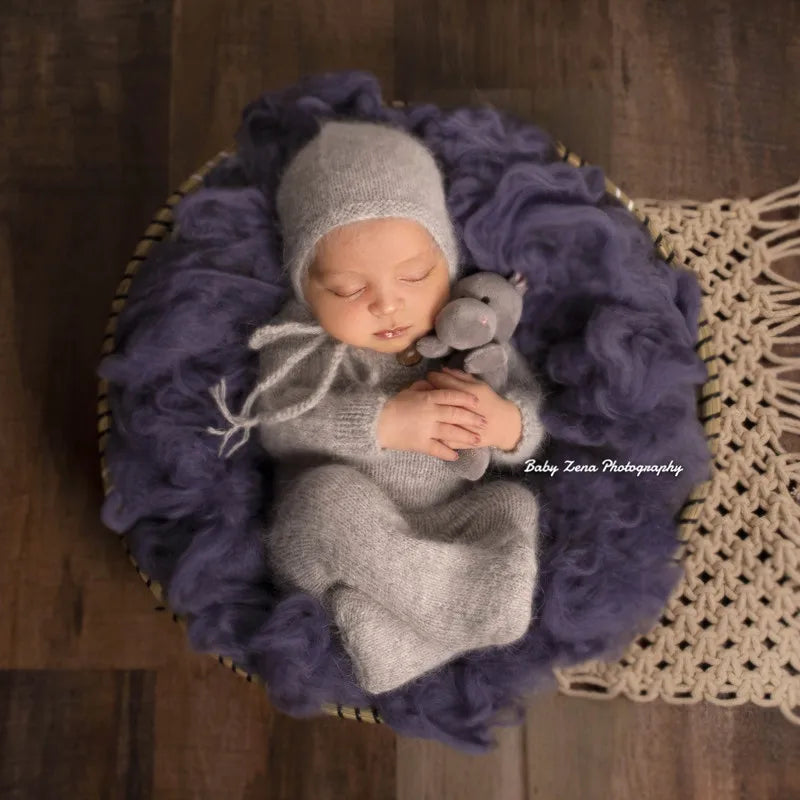 Newborn Soft Fuzzy Footed Romper For Baby Photo Props