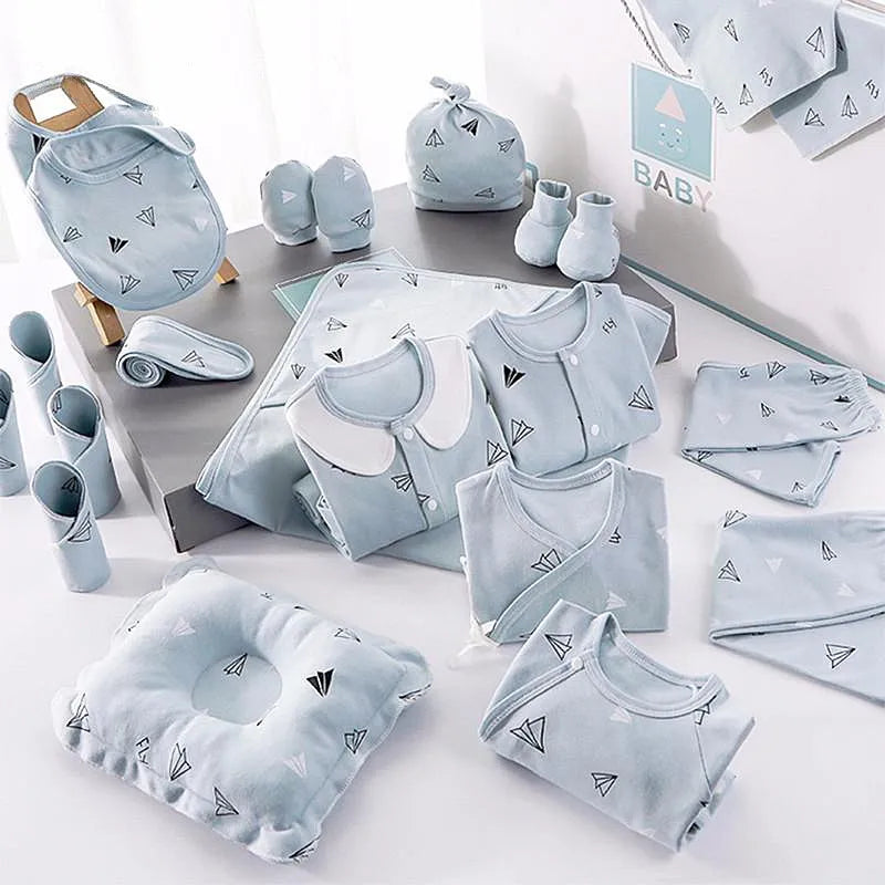 18/22 Pieces Newborn Clothes Baby Gift Pure Cotton Baby Set 0-6 Months