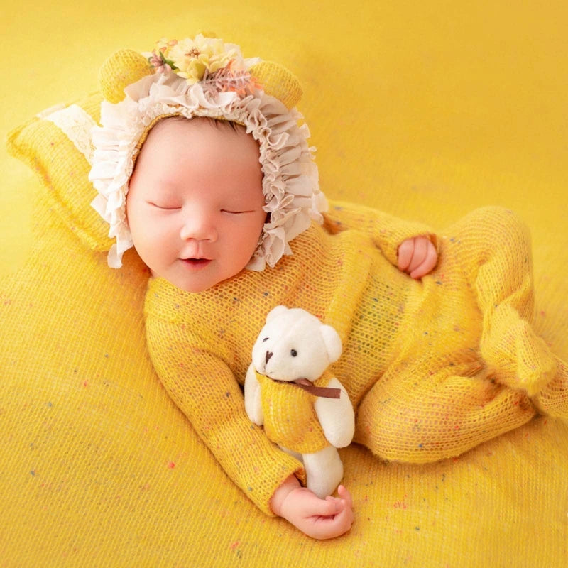 Newborn Jumpsuit Hat Pillow Set With Cute Bear Shooting Outfits 4 Pcs/Set
