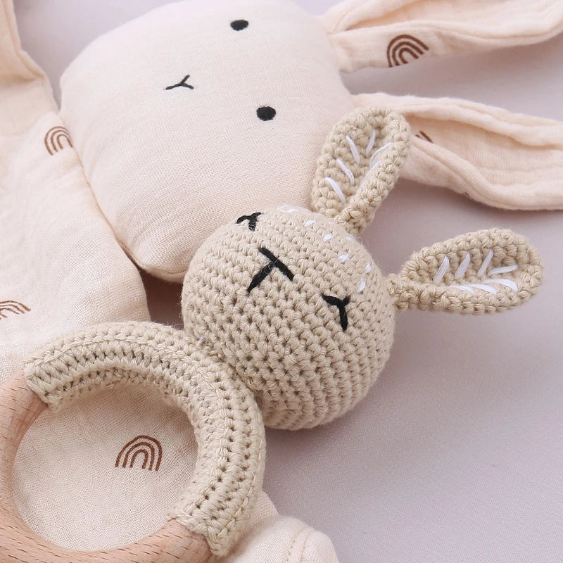 5 Pcs Baby Toys Gifts Wooden Crochet Rattle Teether Wash Facecloth Infants Feeding Bib Appease Towel Hair Brush