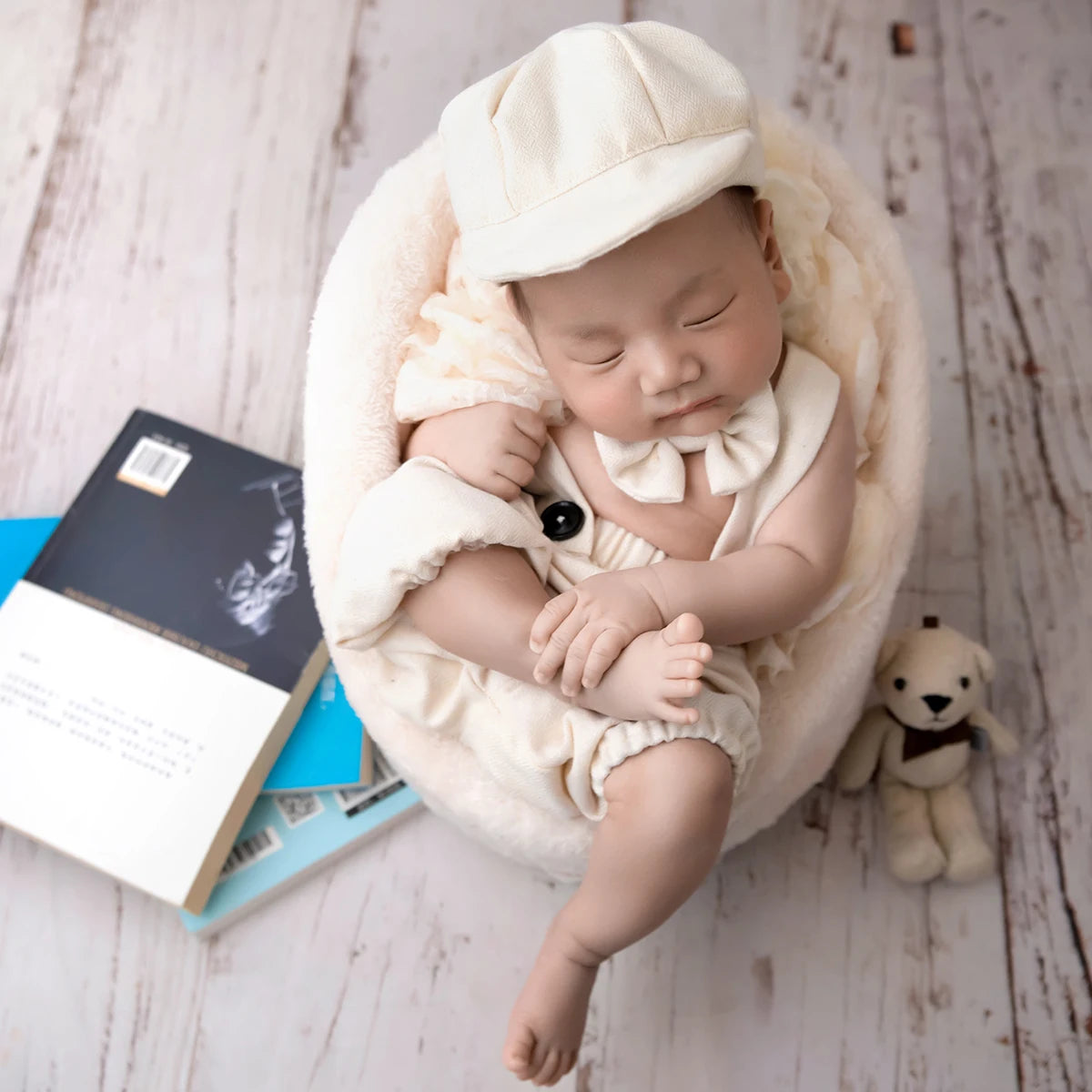 Baby Little Gentlman Suit Infant Shooting with Casquette and Bow Tie