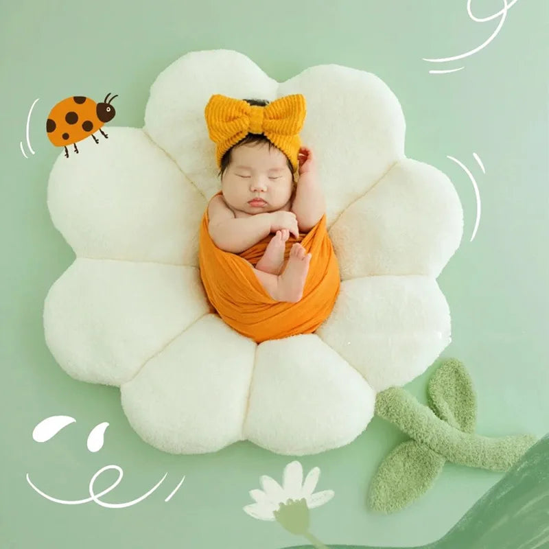 Newborn baby full moon photos flower shaped pillows