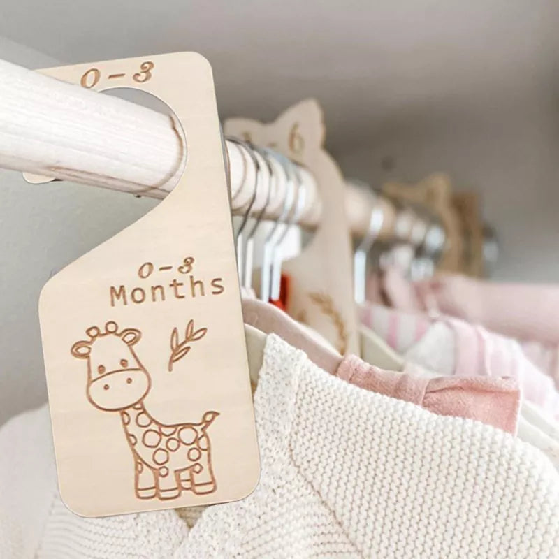 7 Pcs Baby Closet Size Dividers Wooden Baby Closet Organizers from Newborn Infant to 24 Months for Home Nursery Baby Clothes