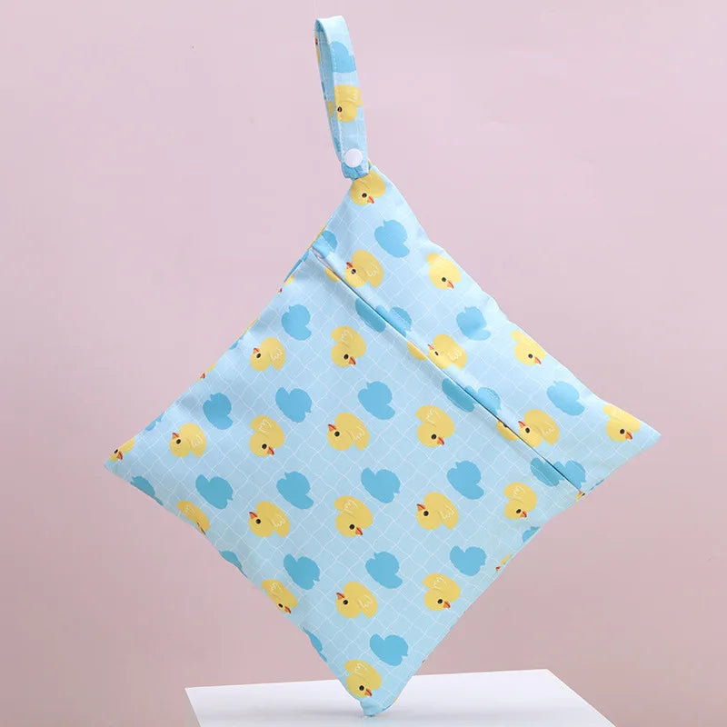 2023 Baby Diaper Bag Organizer Reusable Waterproof Wet/Dry Cloth Bag Mummy Storage Nappy Bag for Disposable Diaper Clothing