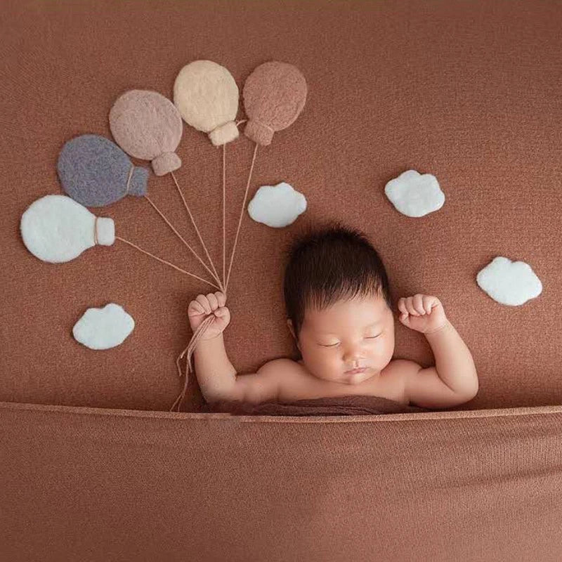 Newborn Photography Props Wool Felt Moon and Star Mini Props
