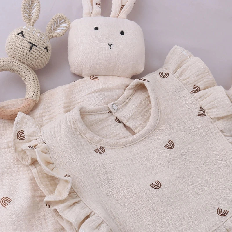 5 Pcs Baby Toys Gifts Wooden Crochet Rattle Teether Wash Facecloth Infants Feeding Bib Appease Towel Hair Brush