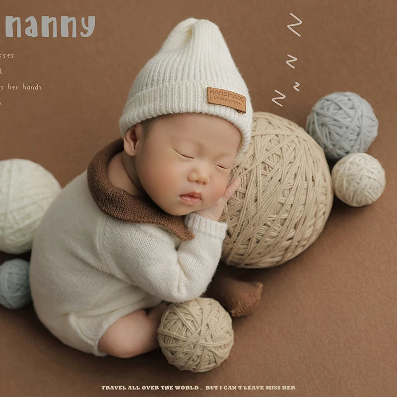 Baby Photography Prop Knitted Wool Ball Bodysuit With Hat Outfit