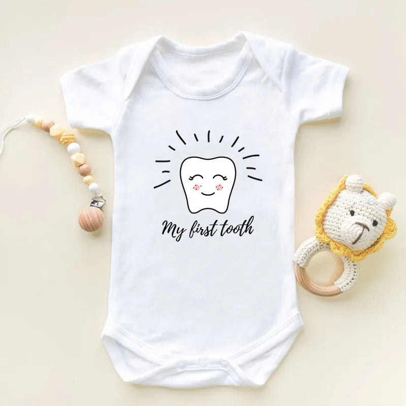 I Got My First Tooth Print Short Sleeve Baby Bodysuits