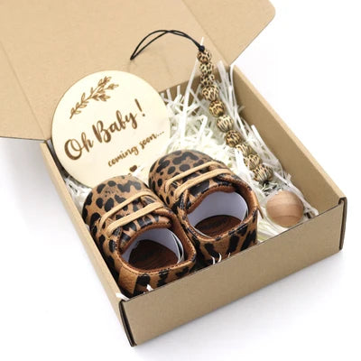 Baby Gift Box Genetic Ball Toddler Shoes Rabbit Ears Toy Grindy Bear