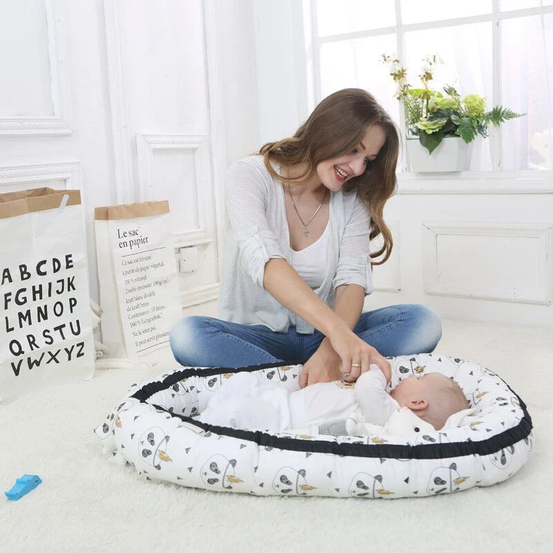 Baby Nest Bed Crib Portable Isolation Newborn