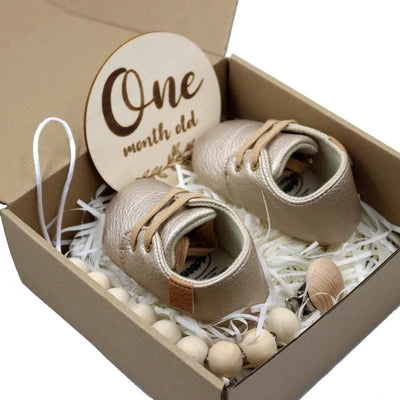 Baby Gift Box Genetic Ball Toddler Shoes Rabbit Ears Toy Grindy Bear