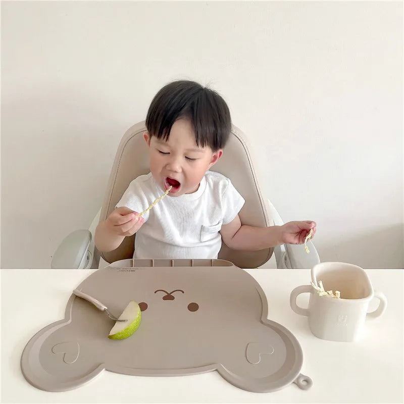 Korean Baby Meal Mat for Kids Waterproof Silicone Table Mat Portable Bear Shape Food Grade Children Feeding Insulation Pad