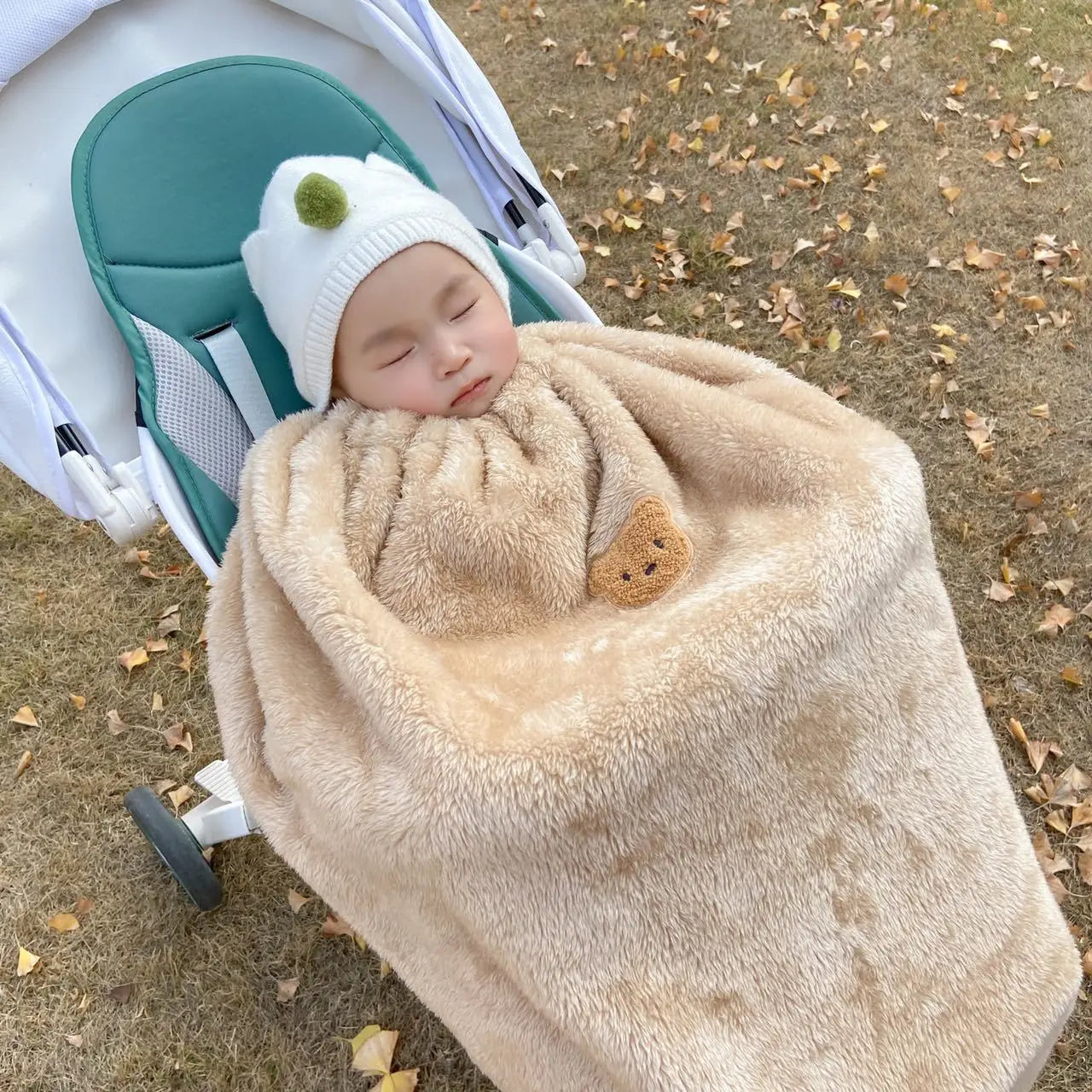 Baby Embroidered Bear Blanket Winter Cloak Stroller Cover
