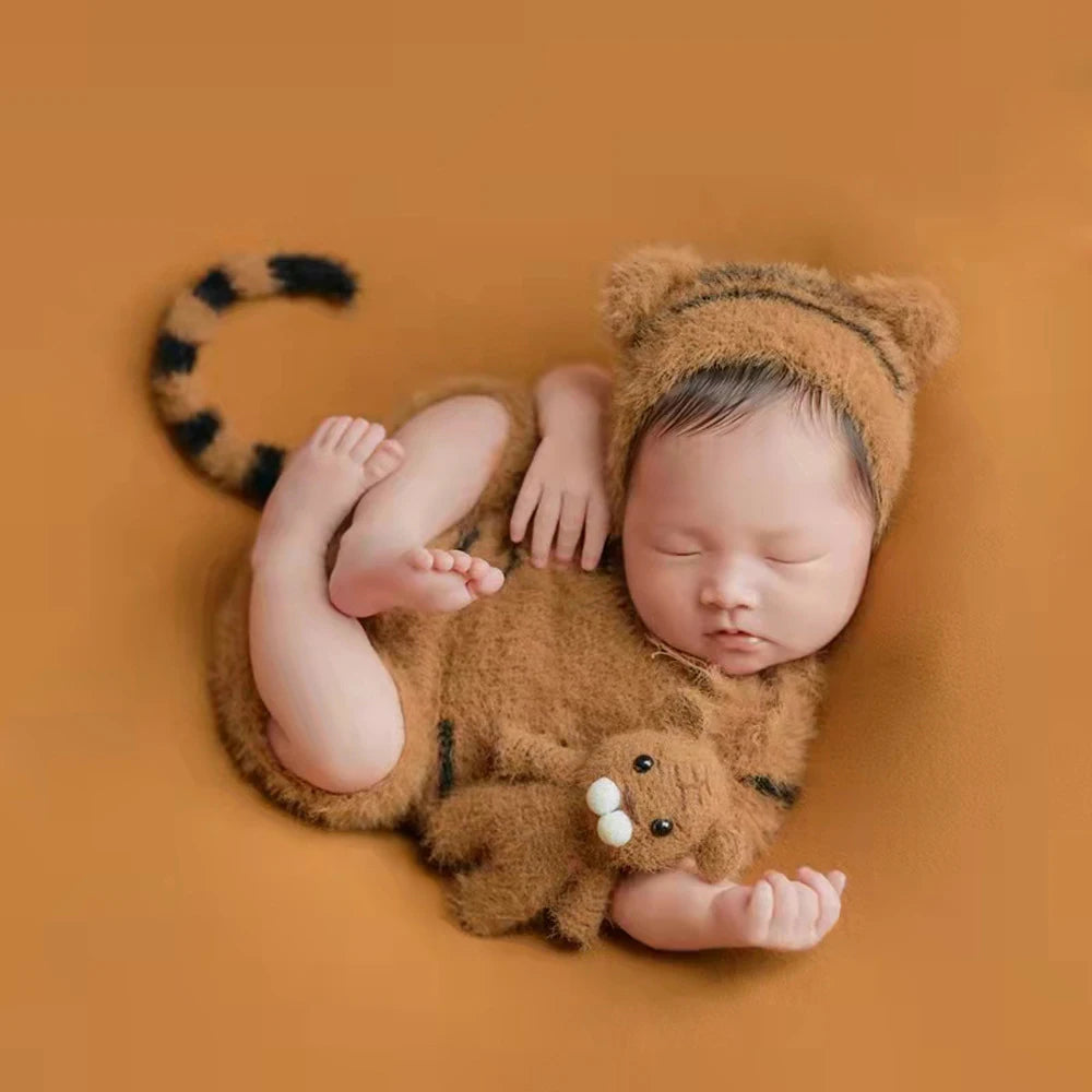 Newborn Photography Props Baby Tiger Costume Baby Boy Photoshoot Outfit Crochet Newborn Girl Clothes Photo Shooting Accessories